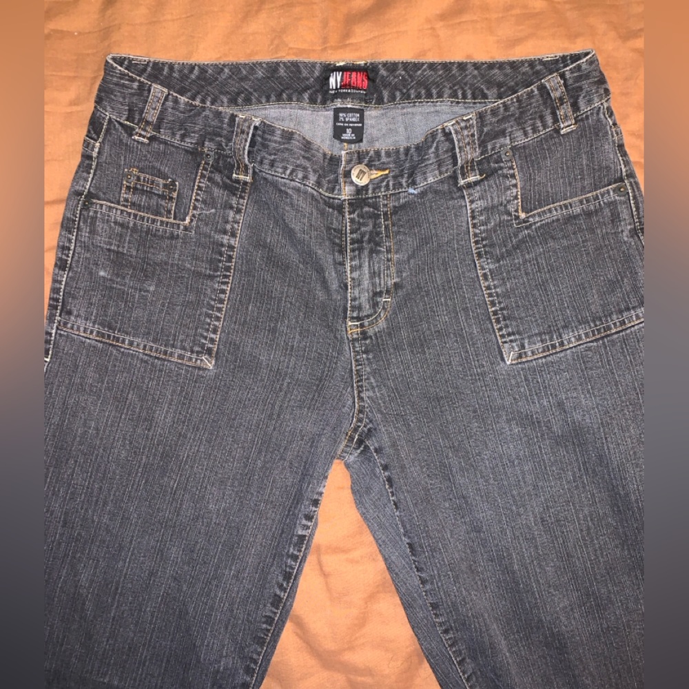 Vintage NY Wide Leg Jeans - Picture 3 of 9